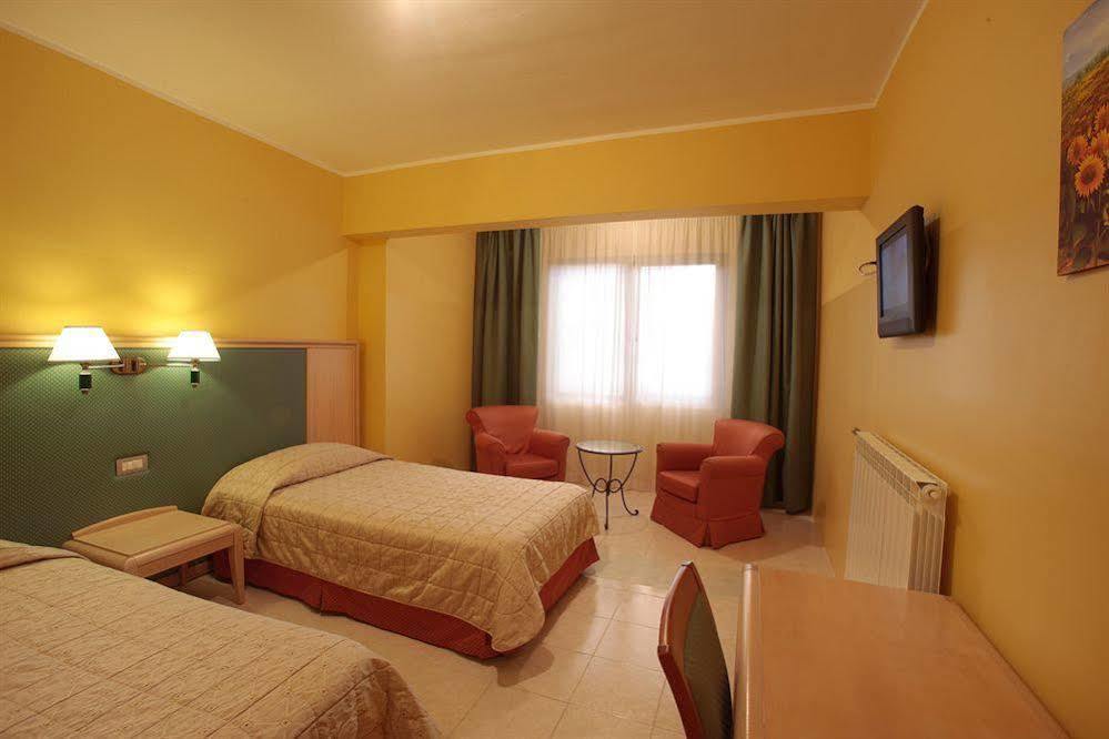 Hotel Capracotta Eksteriør bilde